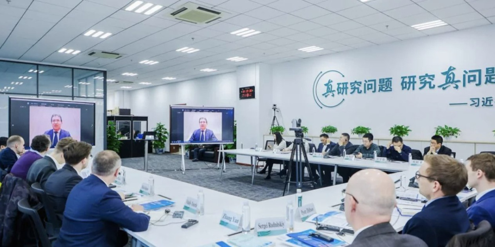 Россия и Китай провели первое совещание по сотрудничеству в сфере водородной энергетики