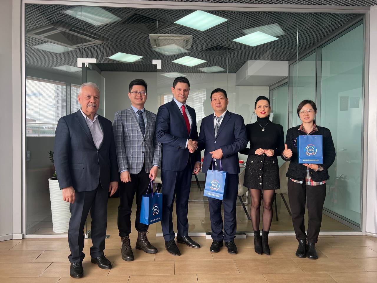 Встреча с представителями китайских компаний-производителей технологического нефтегазового оборудования